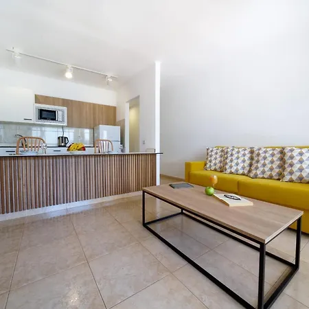 At 50m From The Ocean, With Wifi And Pool, In Puerto Del Carmen * بويرتو ذيل كارمين