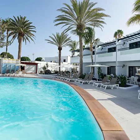 At 50m From The Ocean, With Wifi And Pool, In Puerto Del Carmen شقة